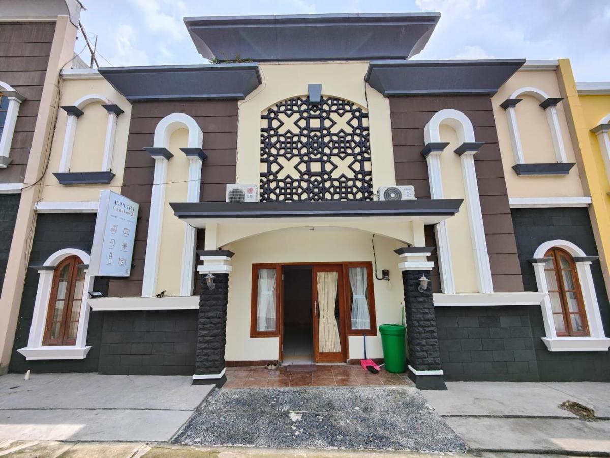 Adiputra Guesthouse 2 By Homiq Ngabean 外观 照片