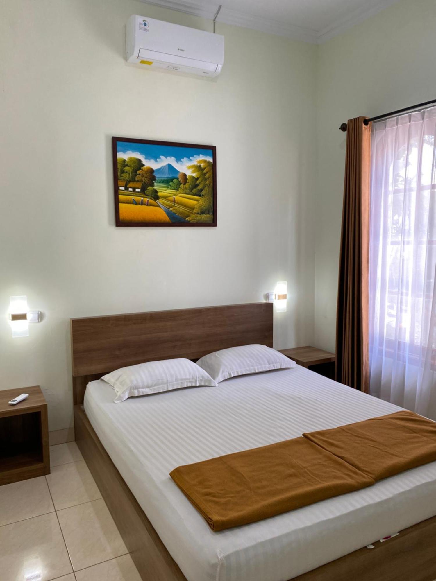 Adiputra Guesthouse 2 By Homiq Ngabean 外观 照片