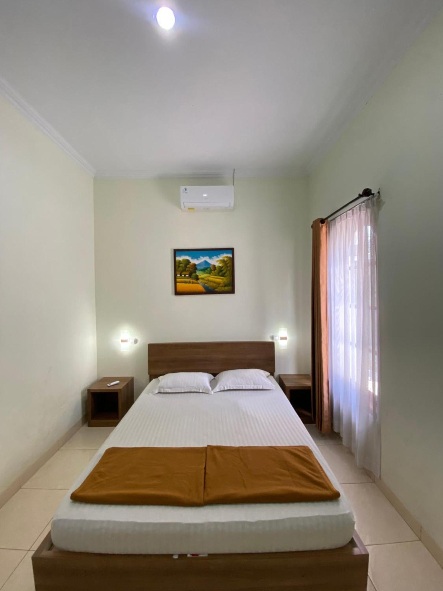 Adiputra Guesthouse 2 By Homiq Ngabean 外观 照片